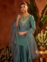 Neelara Grace Kurta Set - Image 6